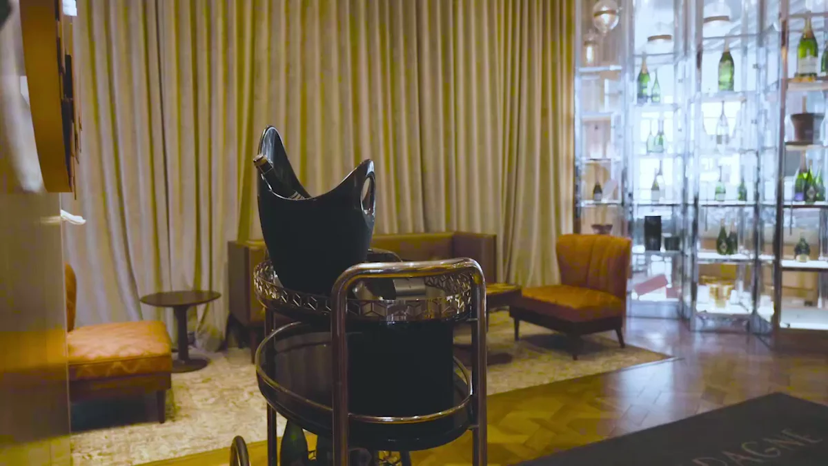 Mod Luxe banner design-style Ecommerce Store Case Study